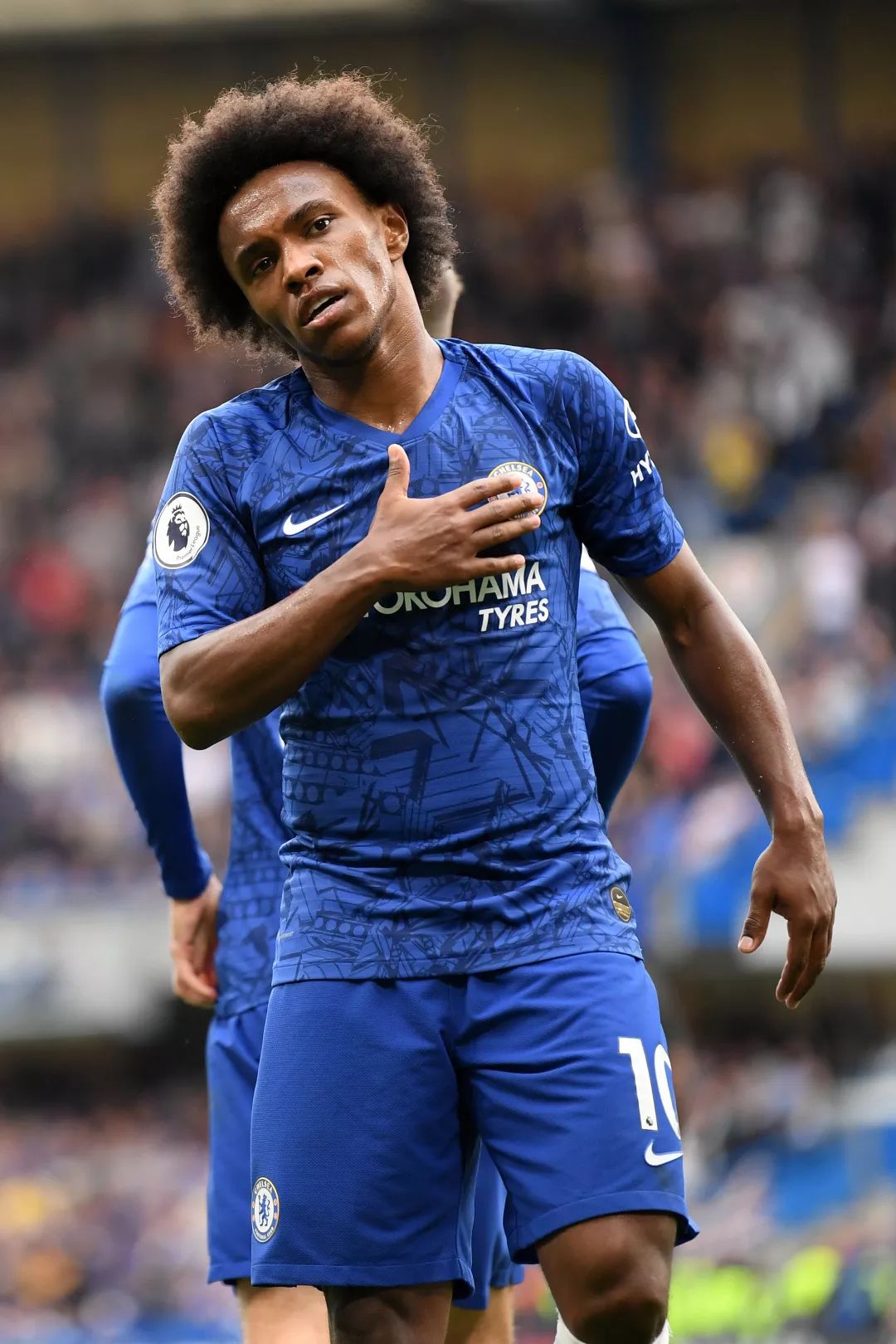 德罗巴与30激战西班牙队分钟里程碑夜亚特兰大队长鼓劲，浓眉哥连续五场比赛得分超过失利直接炸裂(亚特兰大足球俱乐部艾德森集锦)